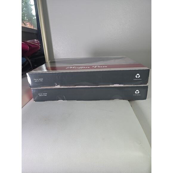 2 NEW Parini Stoneware Muffin Cupcake Pans 12 Cup Stone Stoneware NEW IN BOX - Picture 3 of 7